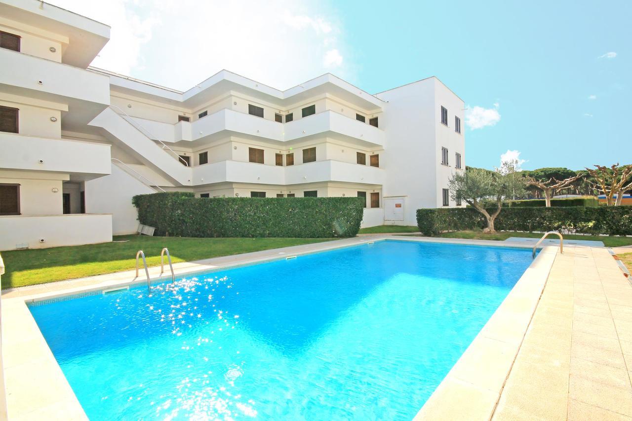 Apartment Carmen L'Escala Exterior photo