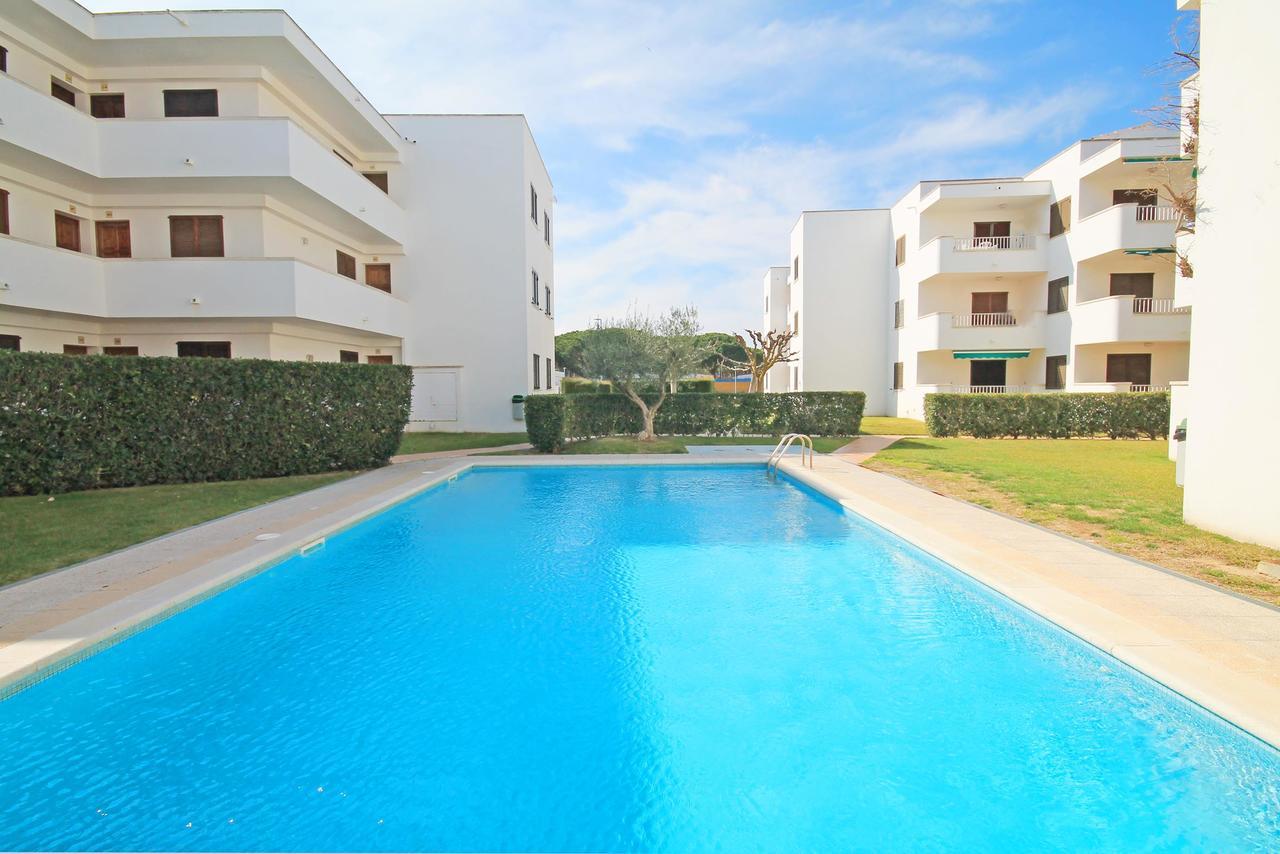 Apartment Carmen L'Escala Exterior photo